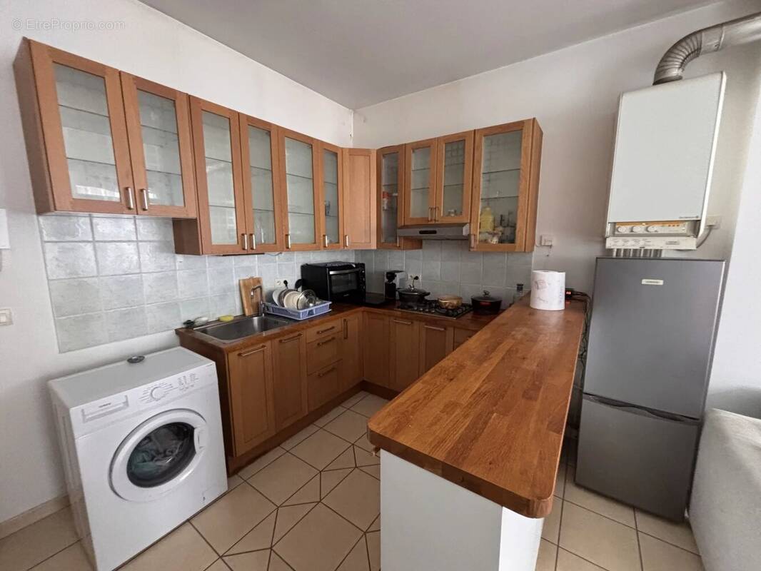 Appartement à SAINT-ETIENNE