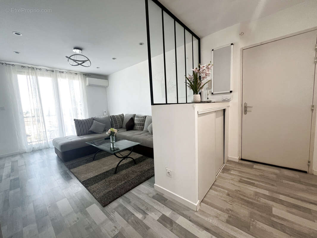 Appartement à PONT-SAINT-ESPRIT