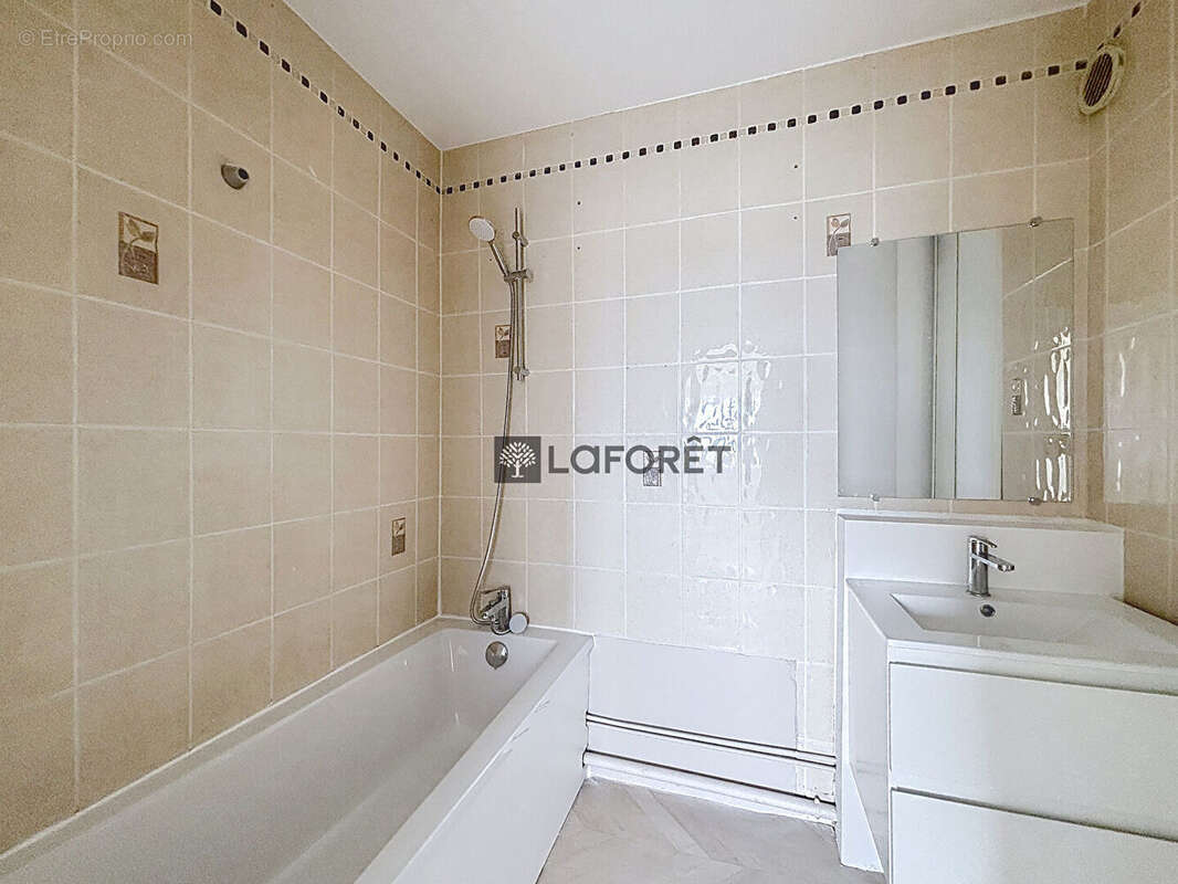 Appartement à LE PETIT-QUEVILLY