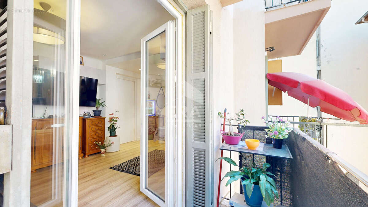 Appartement à NICE