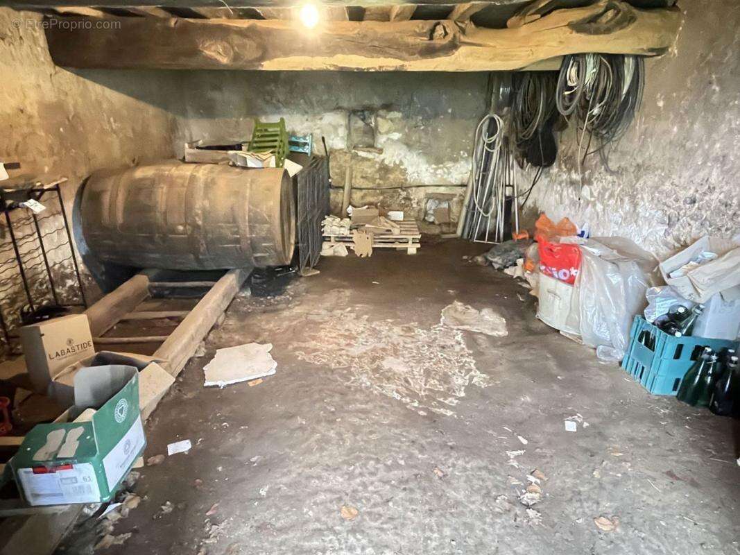 Maison à BELLOU-LE-TRICHARD