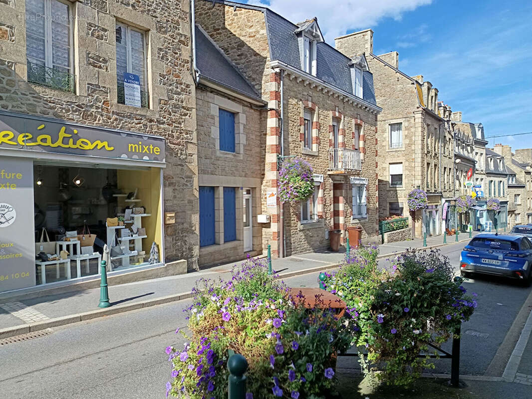 Commerce à PLANCOET