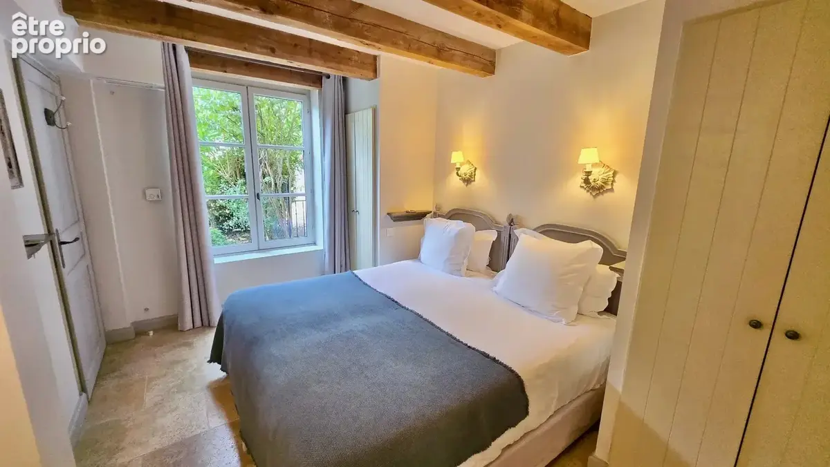Propriété de 3 chambres et 3 salles de bain sur un domaine viticole de luxe avec piscine commune, court de tennis, restaurant et - photo 15