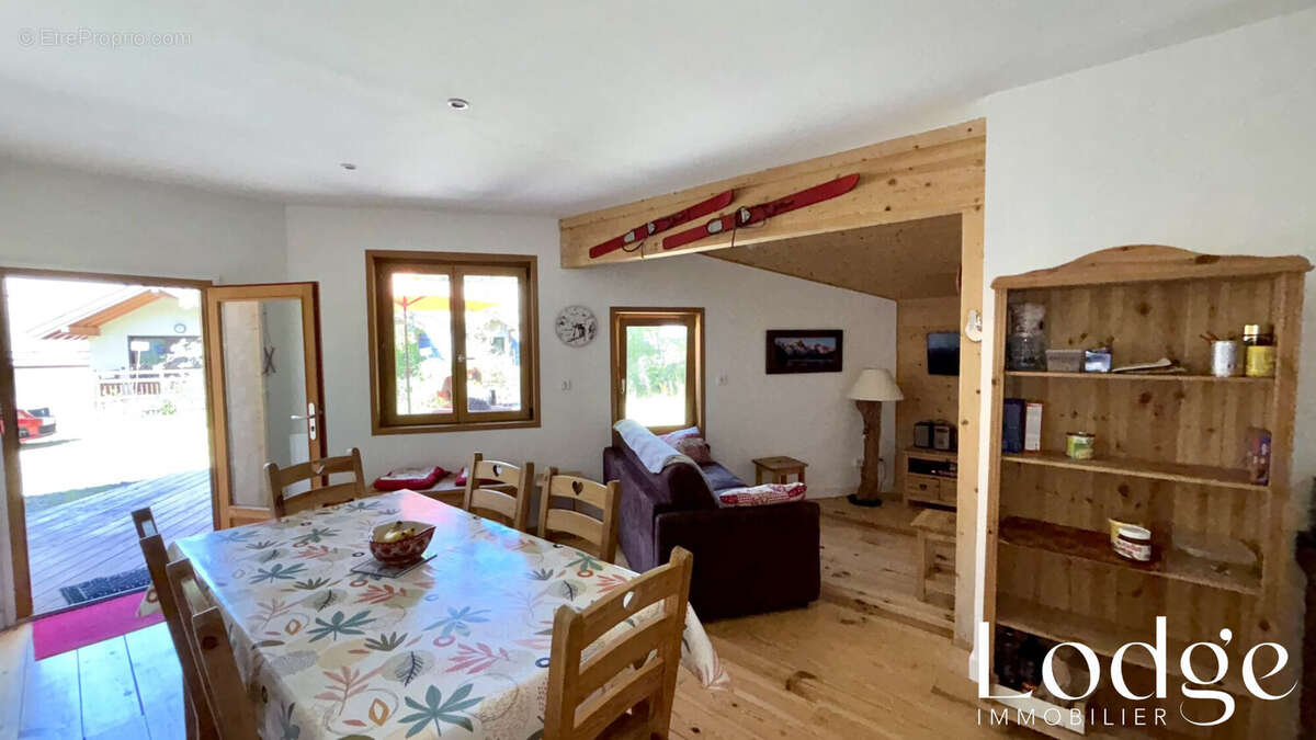 Maison à SAINT-CHAFFREY