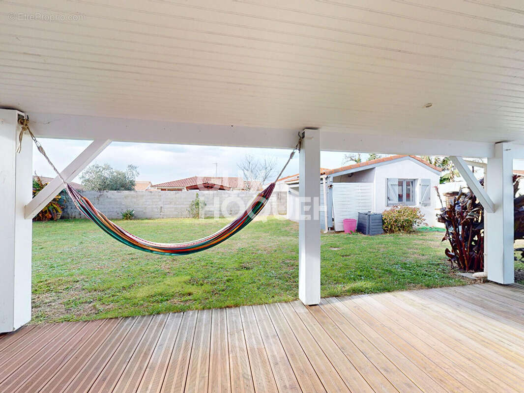 Maison à BENESSE-MAREMNE