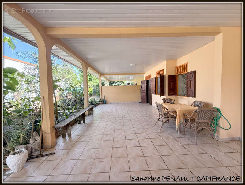 Maison à KOUROU