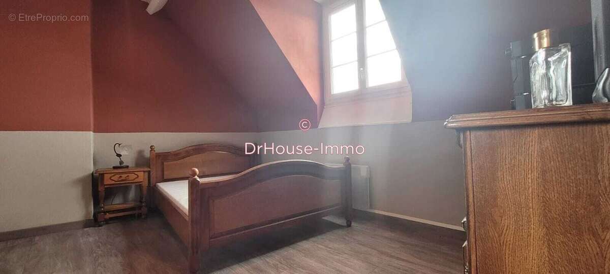 Appartement 94 m² à Roye  - photo 5