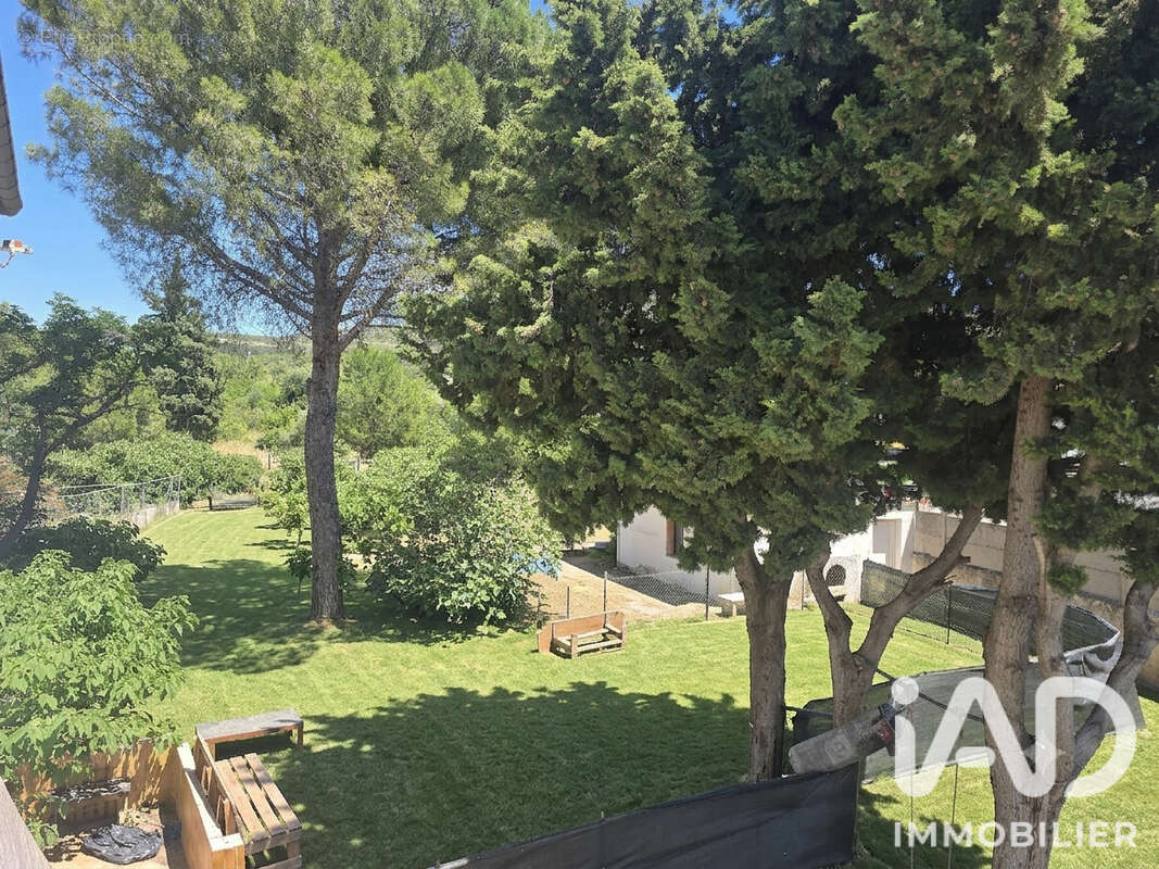 Maison 186 m² à Vitrolles  - photo 6