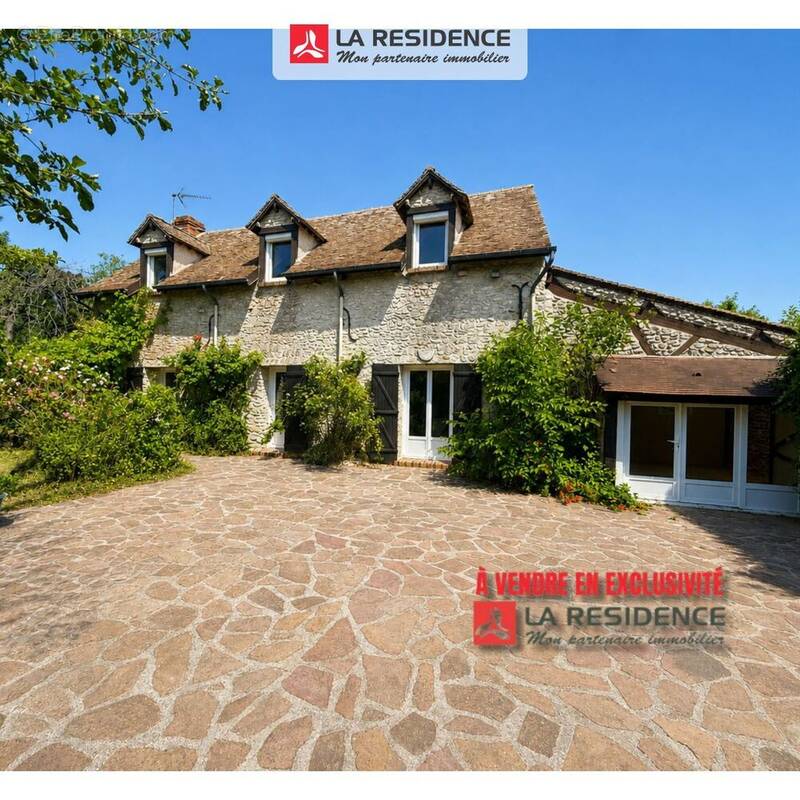 Maison à BONNIERES-SUR-SEINE