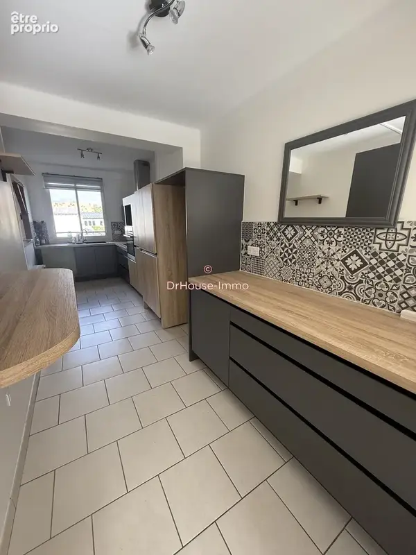 Maison 171 m² à Chateauroux  - photo 3