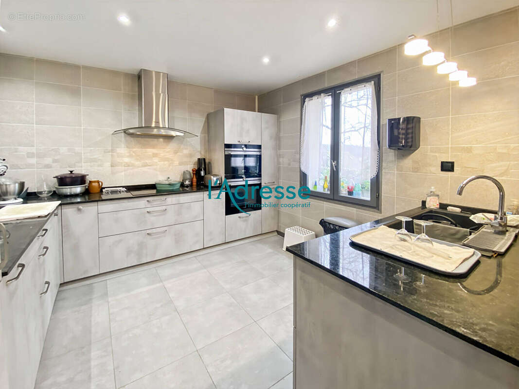 Maison à SERAINCOURT