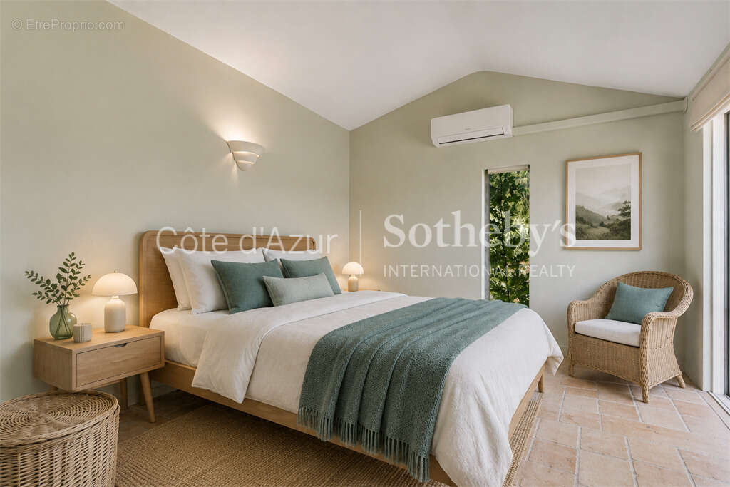 Théoule-sur-Mer – Villa provençale de 180 m² avec vue mer panoramique, piscine et hammam - photo 20