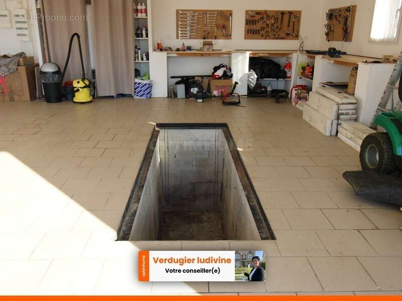 Maison à SAINT-ETIENNE-DE-FOUGERES