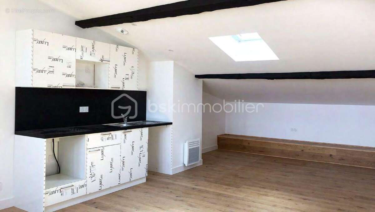 Bel appartement T3 de 55m2 avec rooftop privatif de 43m2 sans vis-à-vis+ une surface de 30m2 inférieure à 1,80 à Bordeaux - photo 6