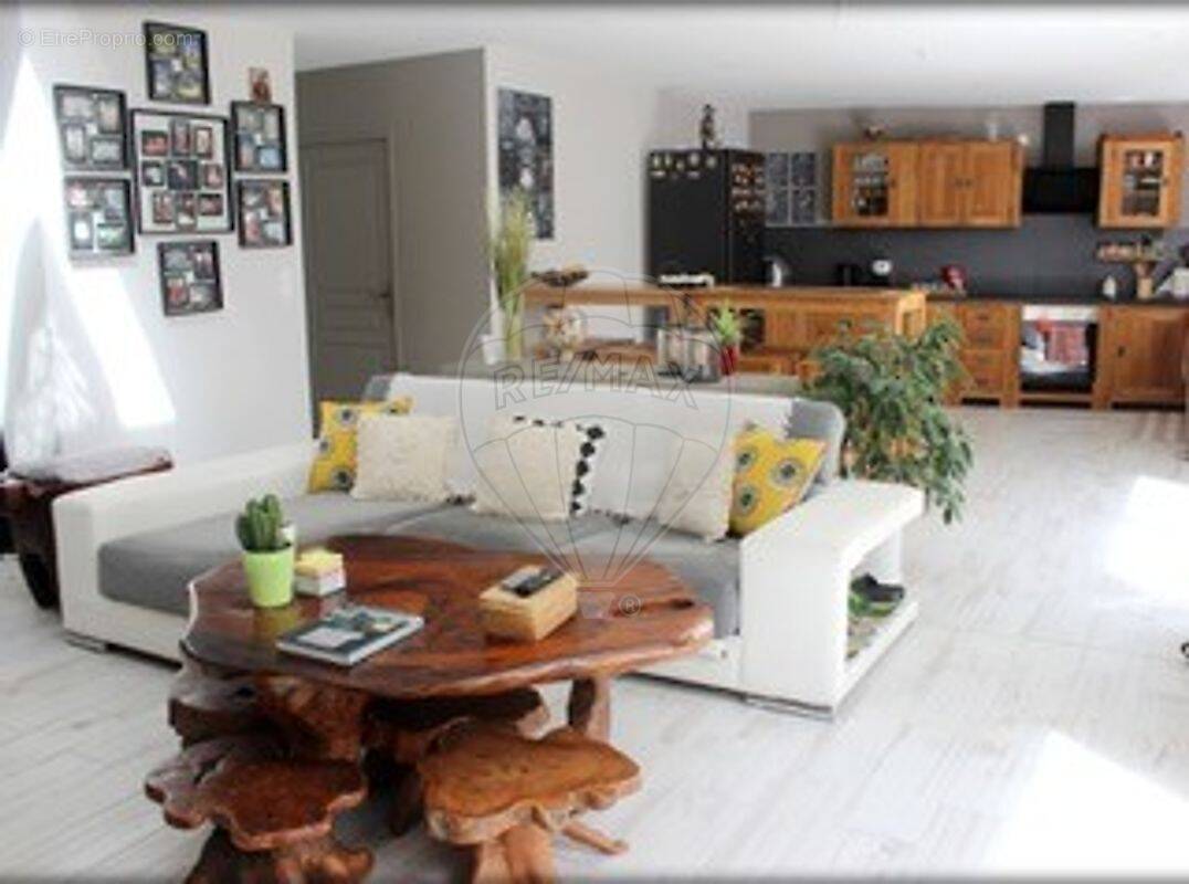 Maison à SAUJON