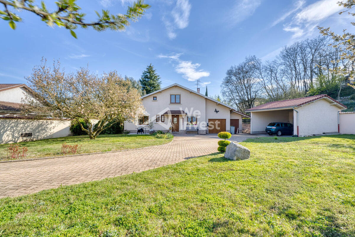 Maison à VILLETTE-D'ANTHON