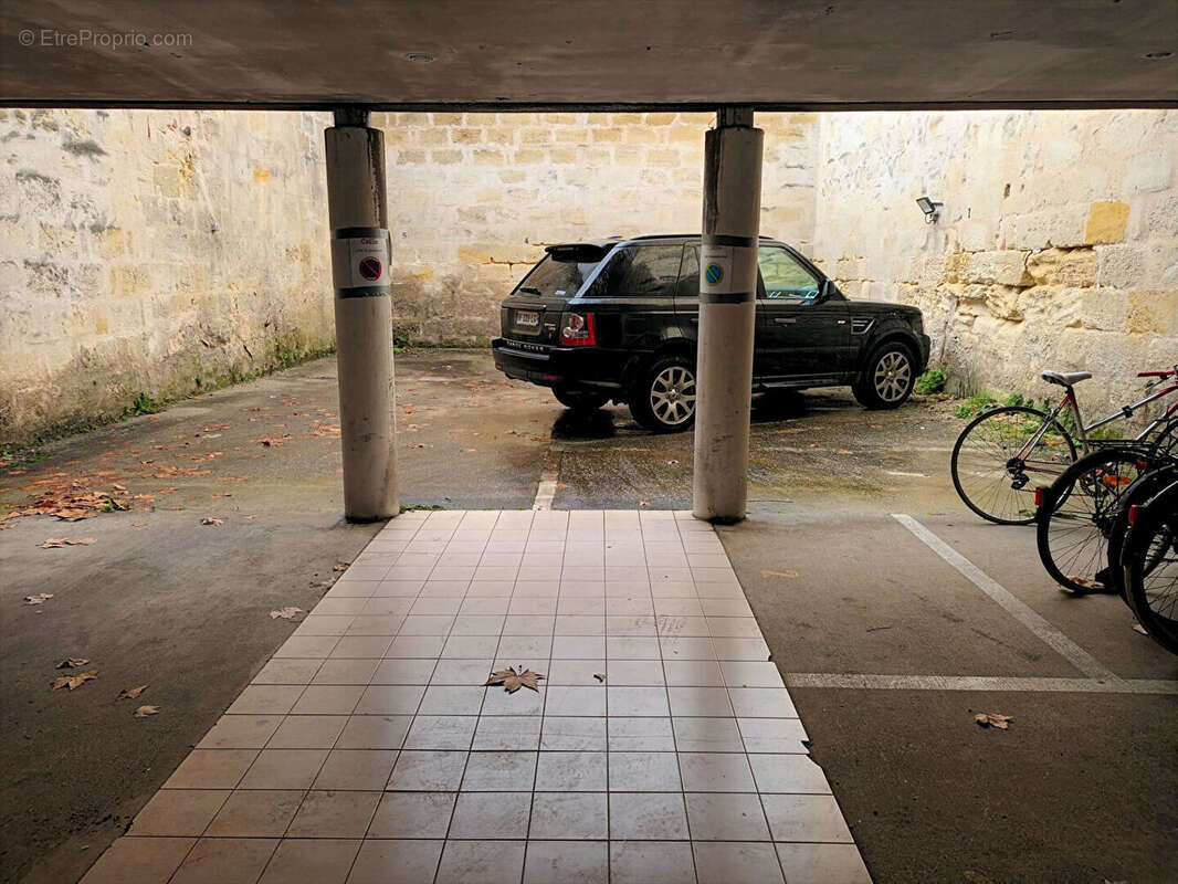 Appartement à BORDEAUX