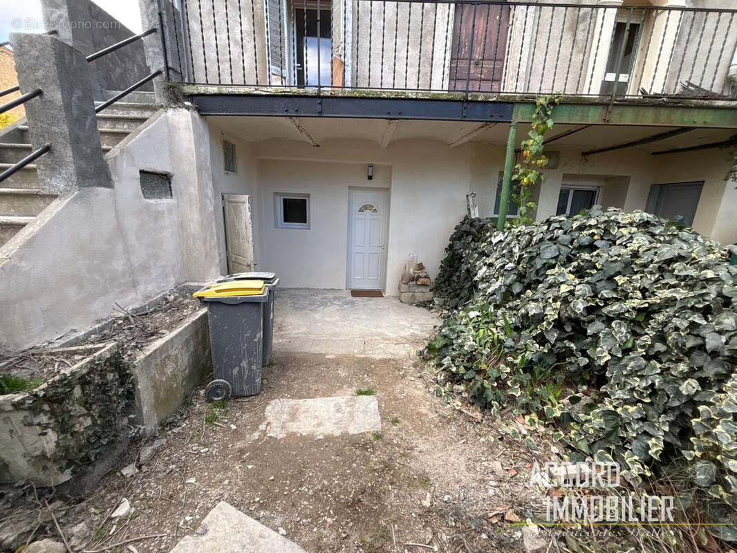Appartement à MAGALAS