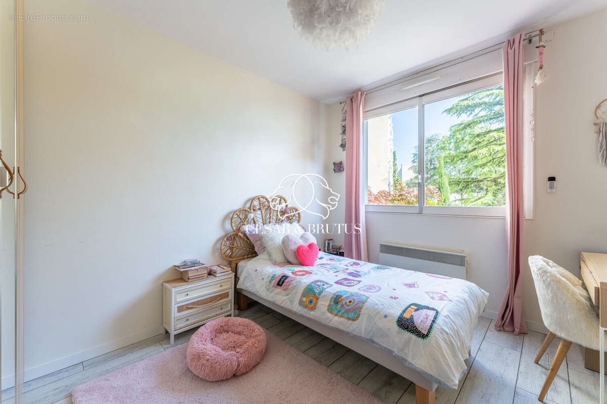 Appartement à CALUIRE-ET-CUIRE