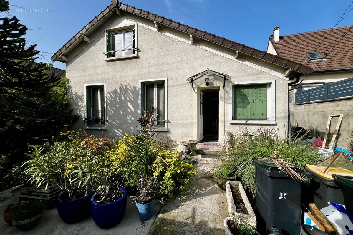 Maison à GAGNY