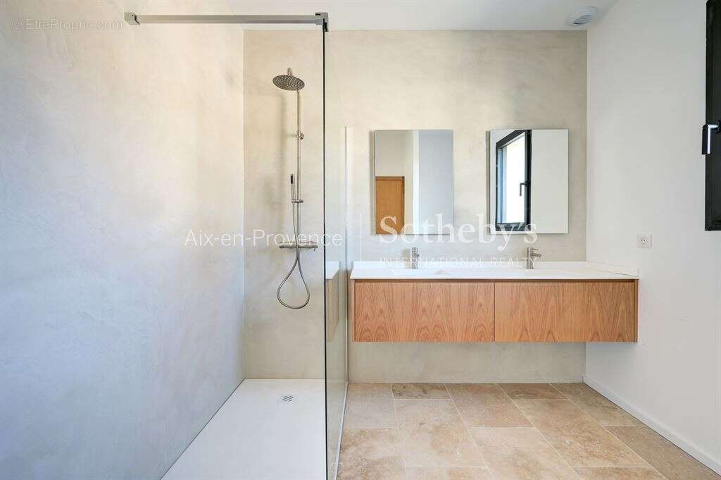 Maison à AIX-EN-PROVENCE