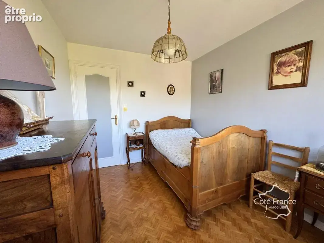 Appartement T5 101 m2 avec grand garage - photo 9