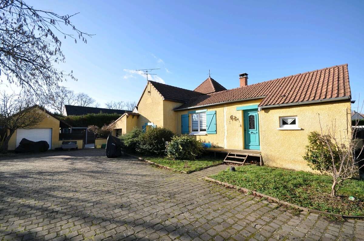 Maison à BOISSY-SOUS-SAINT-YON