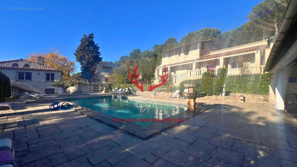 Photo 1 - Maison à BRIGNOLES