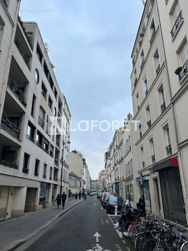 Appartement à PARIS-14E