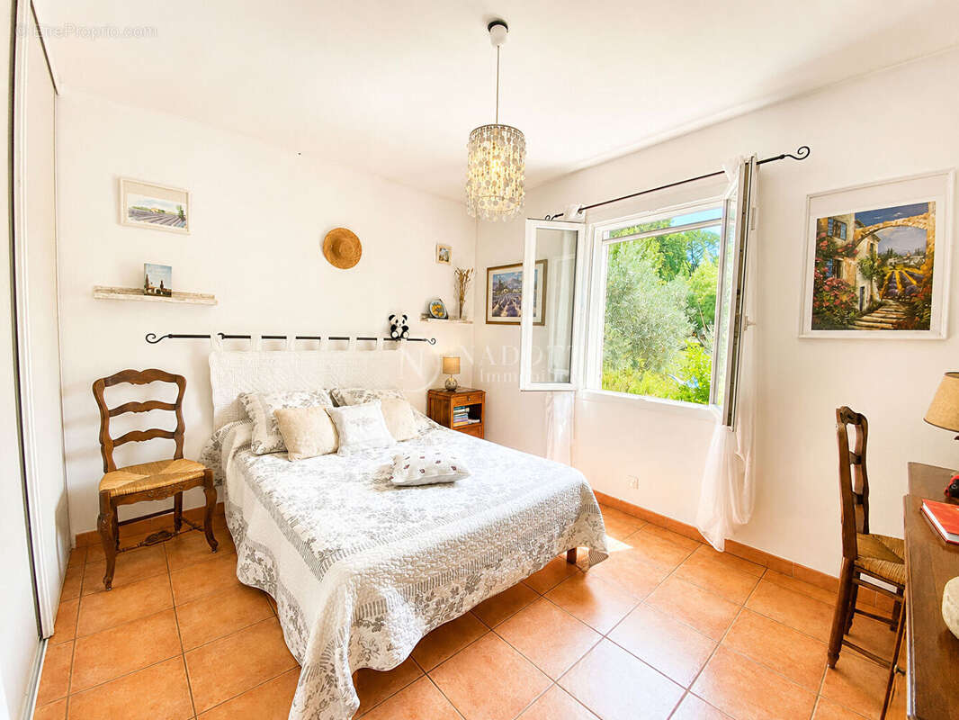 Maison de plain-pied avec une magnifique vue - photo 10