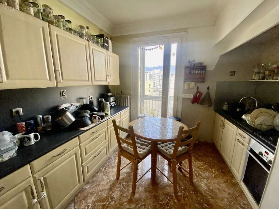 Appartement à GRENOBLE