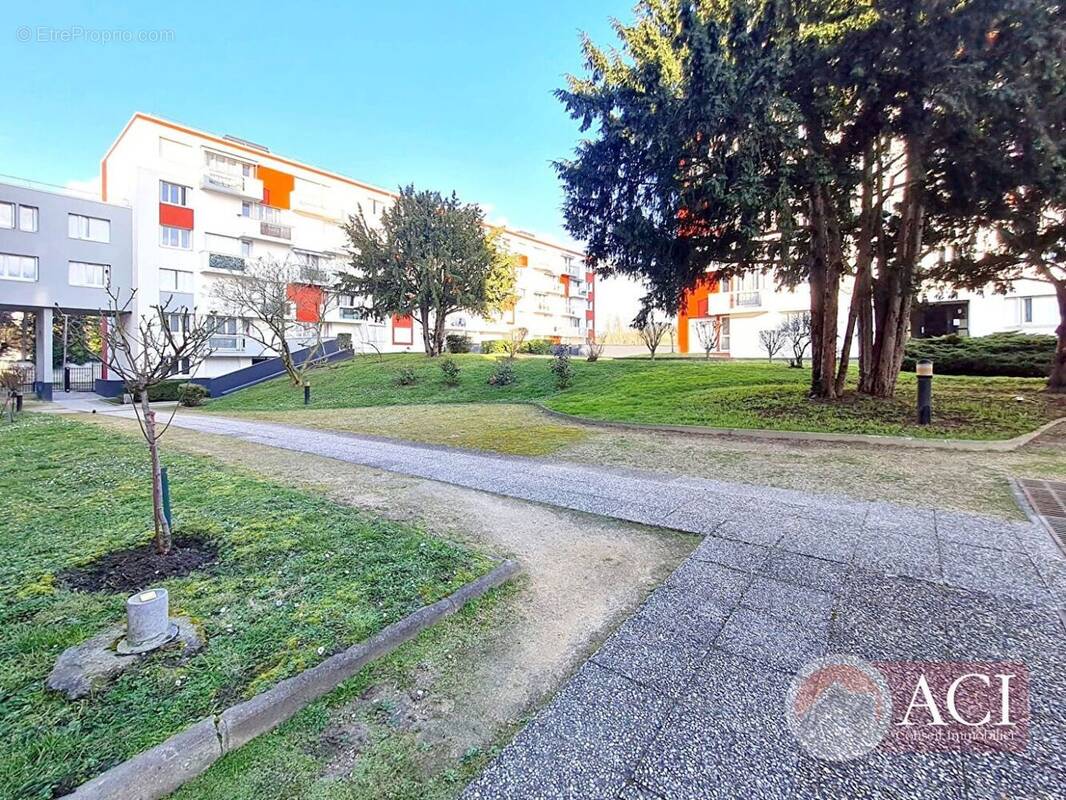 59620710a.jpg - Appartement à MONTMAGNY