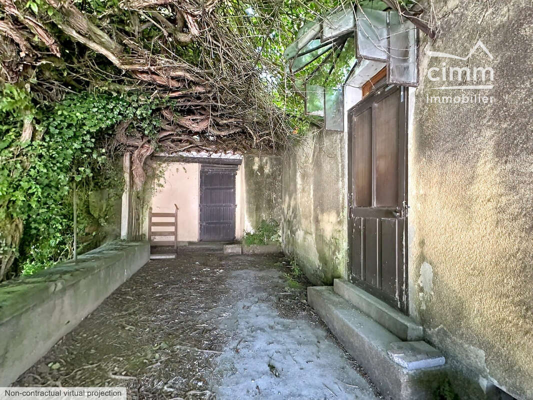 Maison 105 m² à Malemort-Du-Comtat  - photo 2
