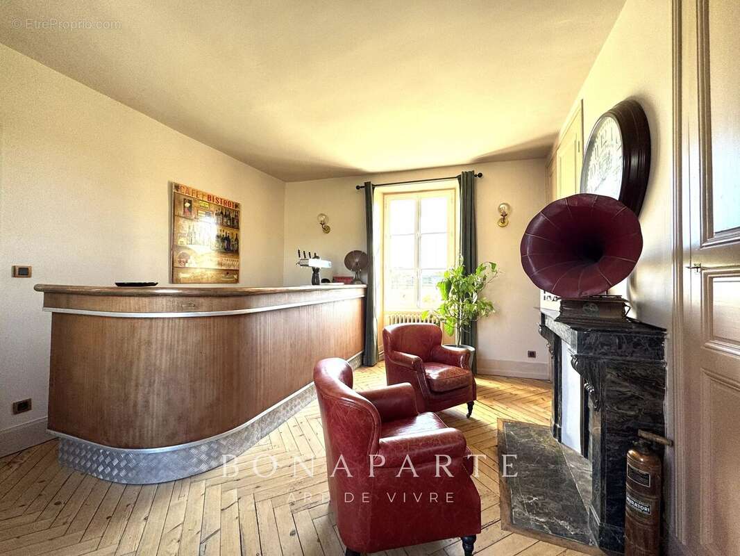 Varrains - propriété de charme avec gîte - photo 10