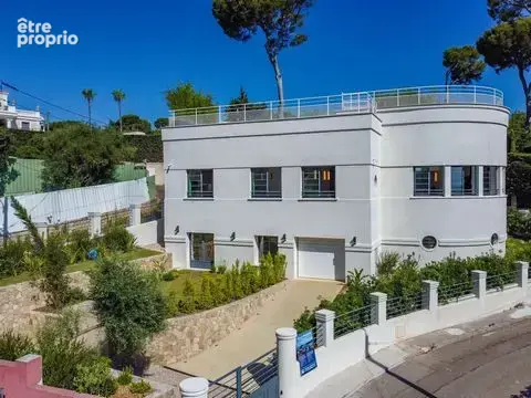 Maison 8 pièces 254 m² à vendre à Antibes (06600) - photo 2