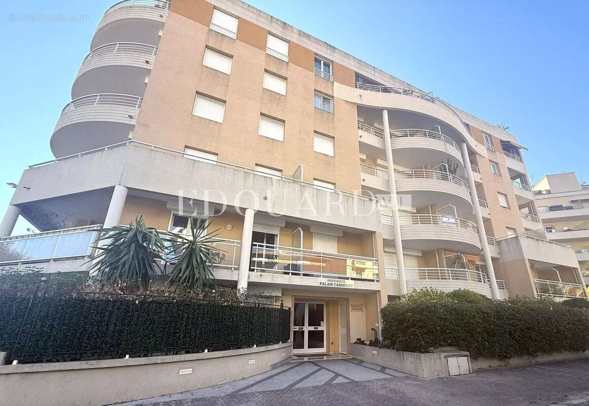 Appartement à MENTON