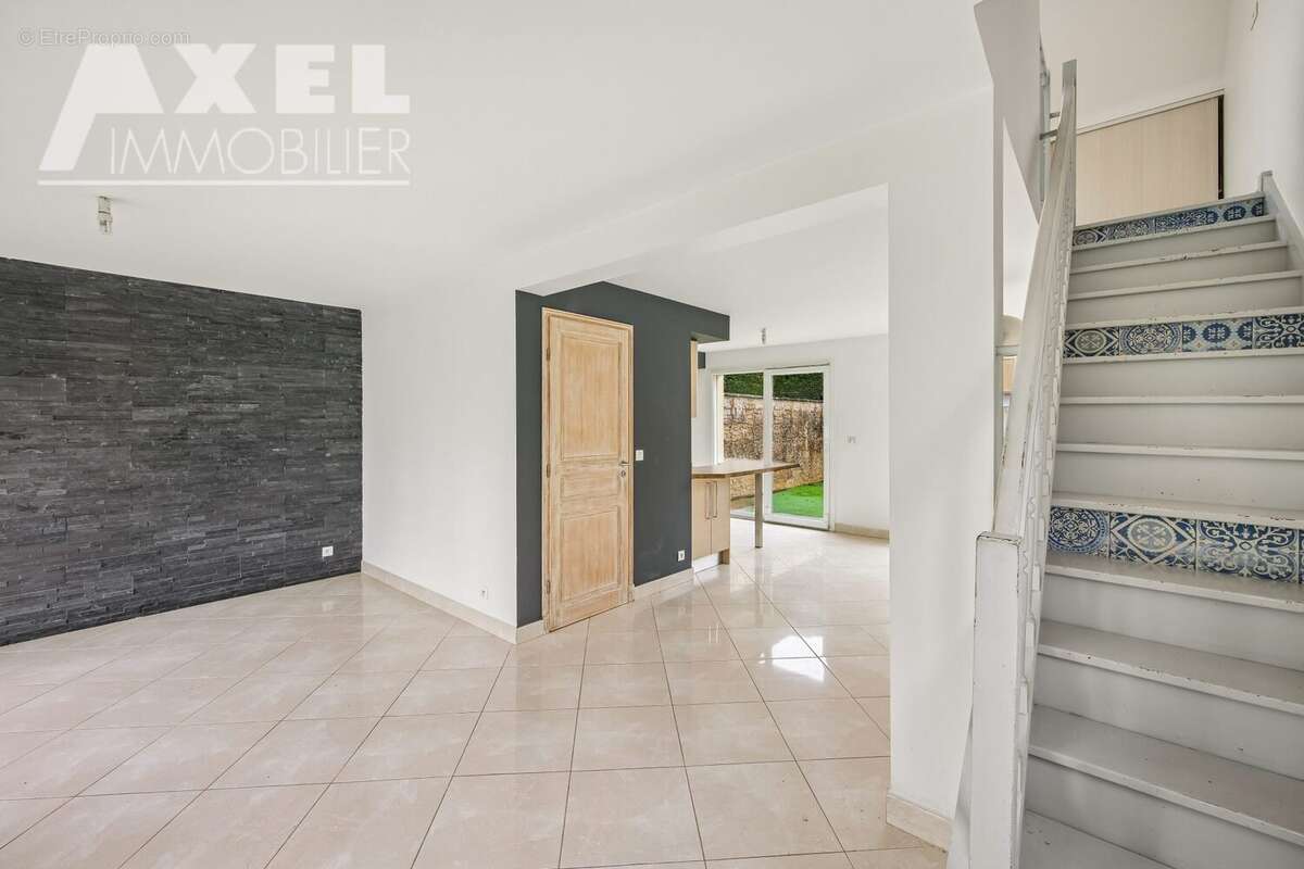 Appartement à BOIS-D'ARCY