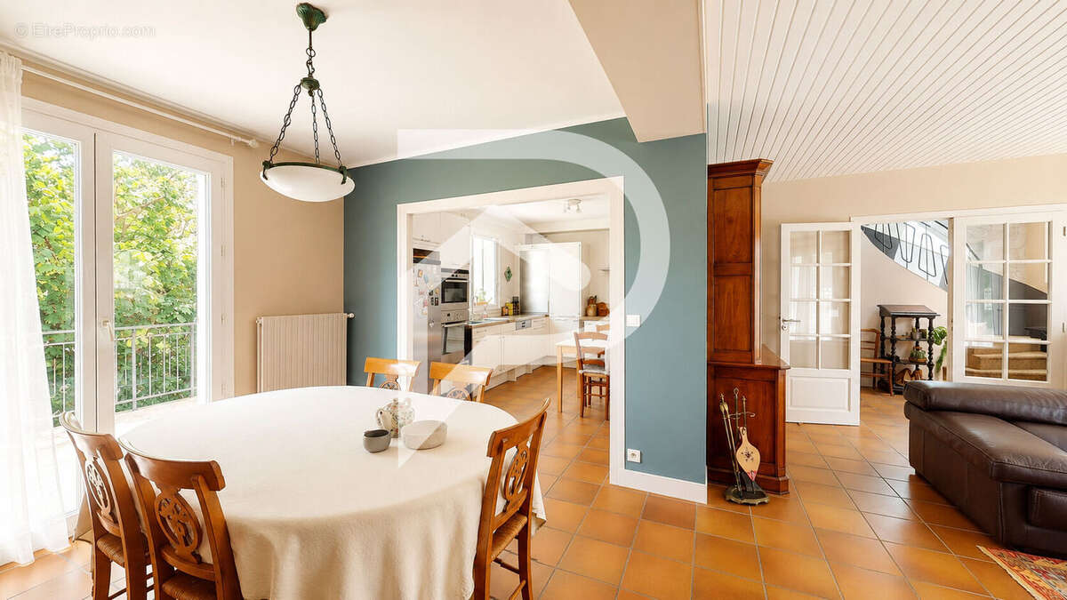 Maison à TRIEL-SUR-SEINE