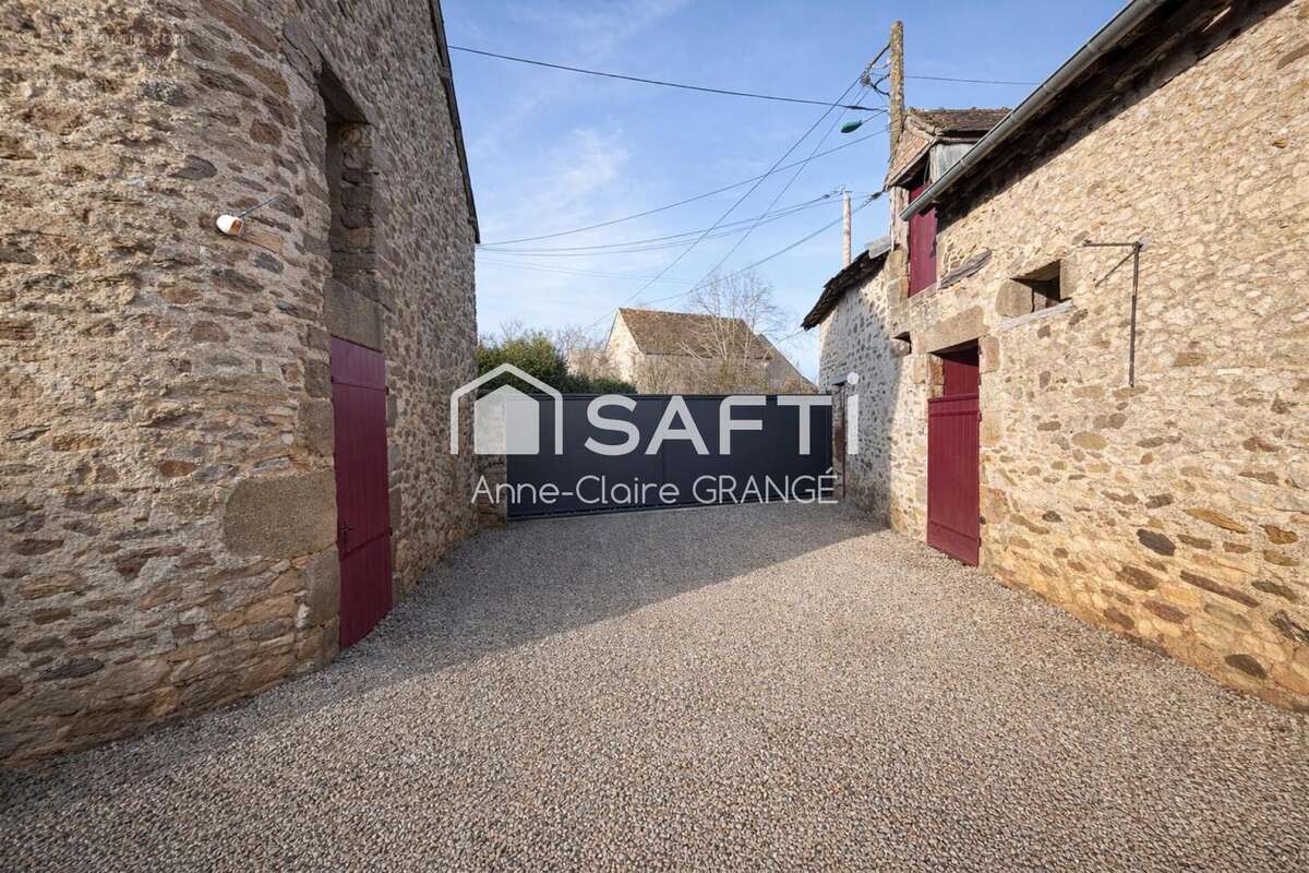 Maison 188 m² à Asse-Le-Boisne  - photo 3