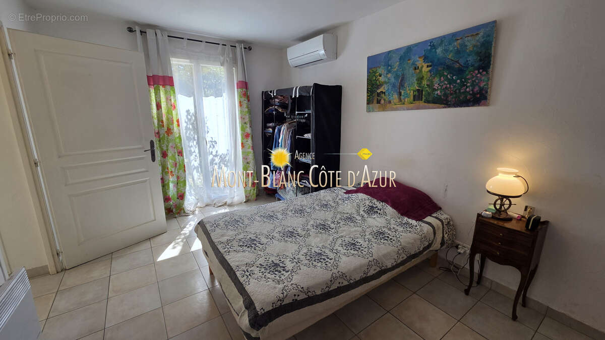 Villa 3 chambres 100 m2 terrain 824 m2 proche centre et plage - photo 16