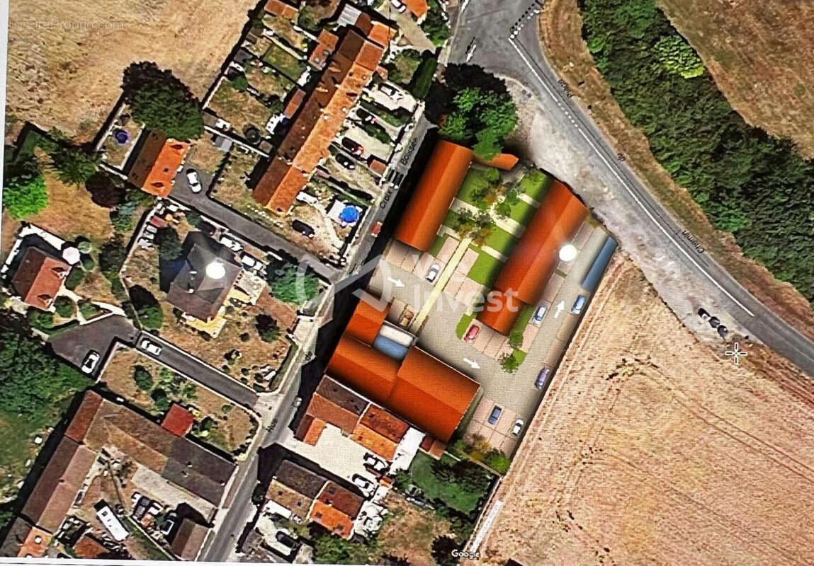 Maison à LEUDEVILLE