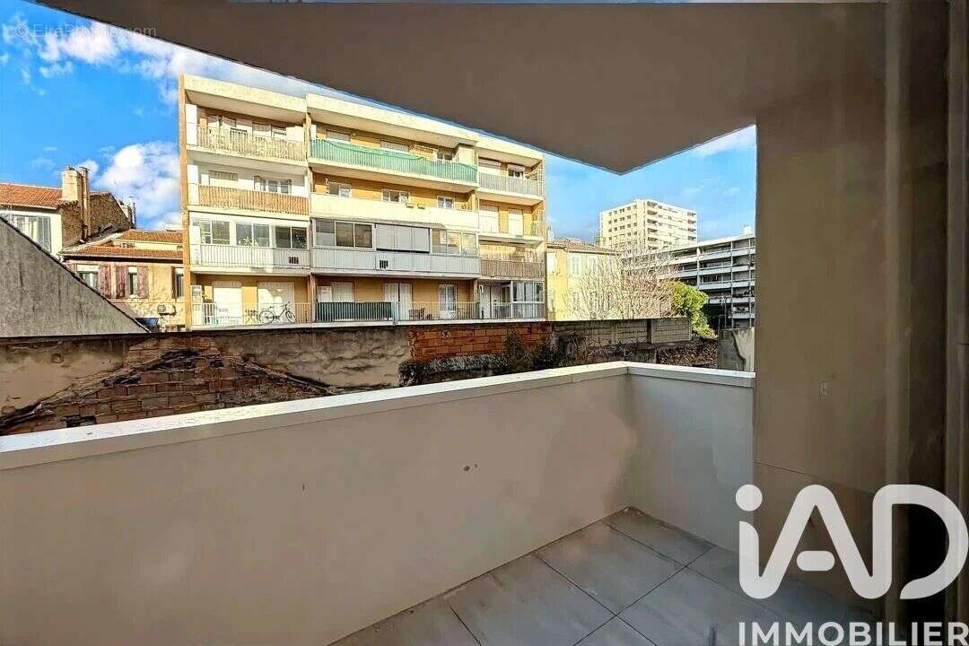 Photo 9 - Appartement à MARSEILLE-4E