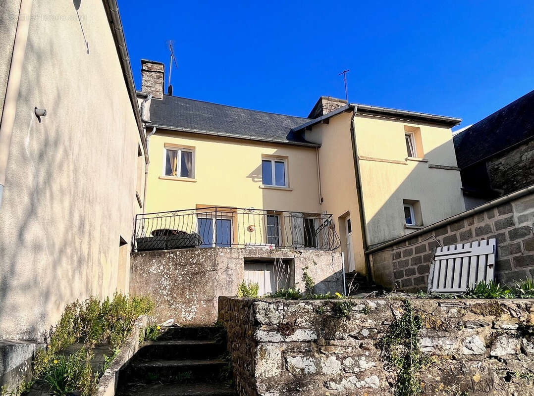 Maison à TORIGNI-SUR-VIRE