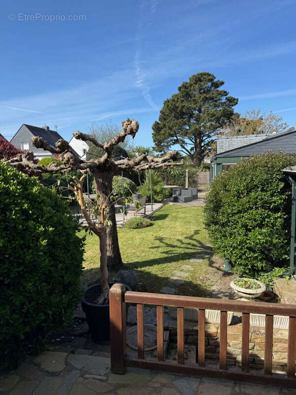 Maison à LE POULIGUEN