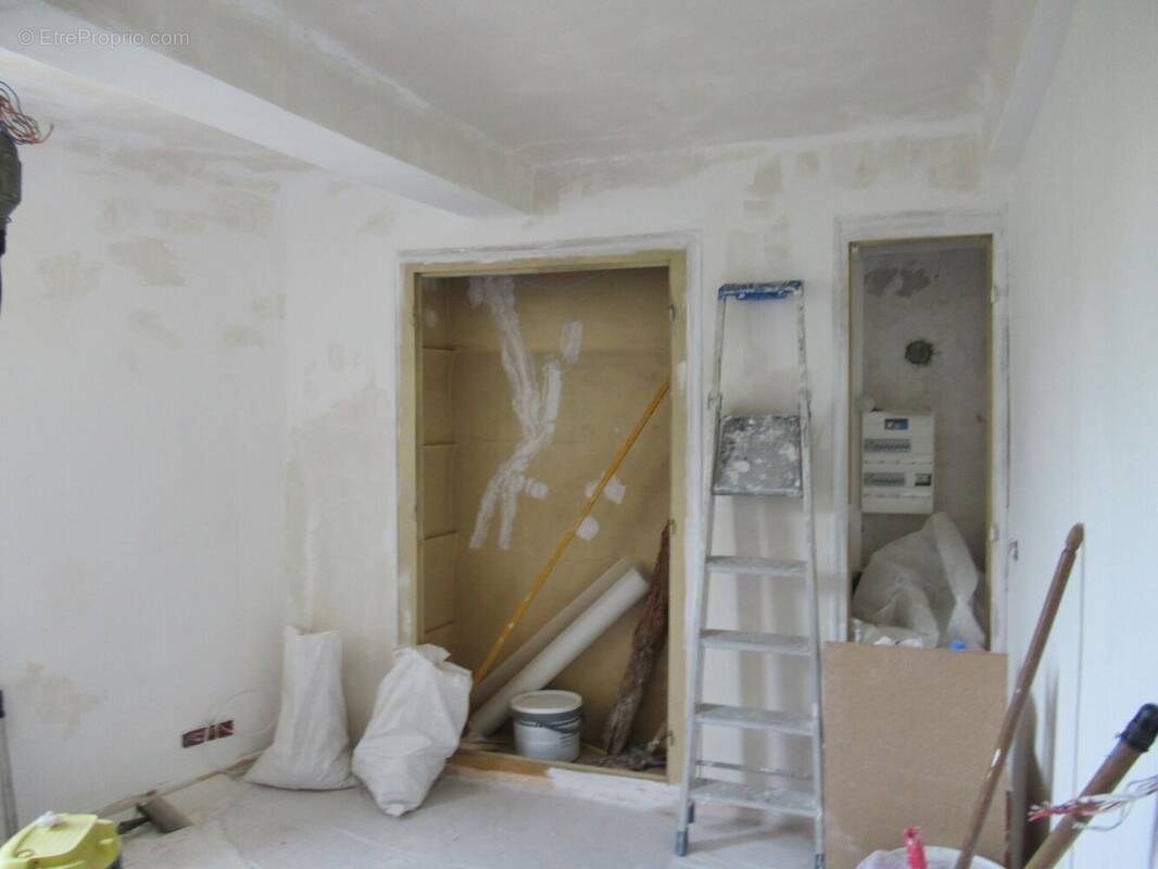 Photo 1 - Appartement à PUGET-THENIERS