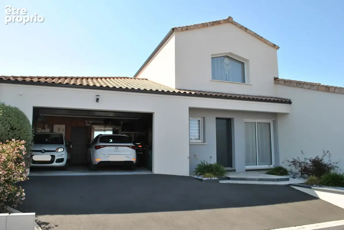 Maison à vendre 7 pièces L'HERBERGEMENT (85) - photo 21