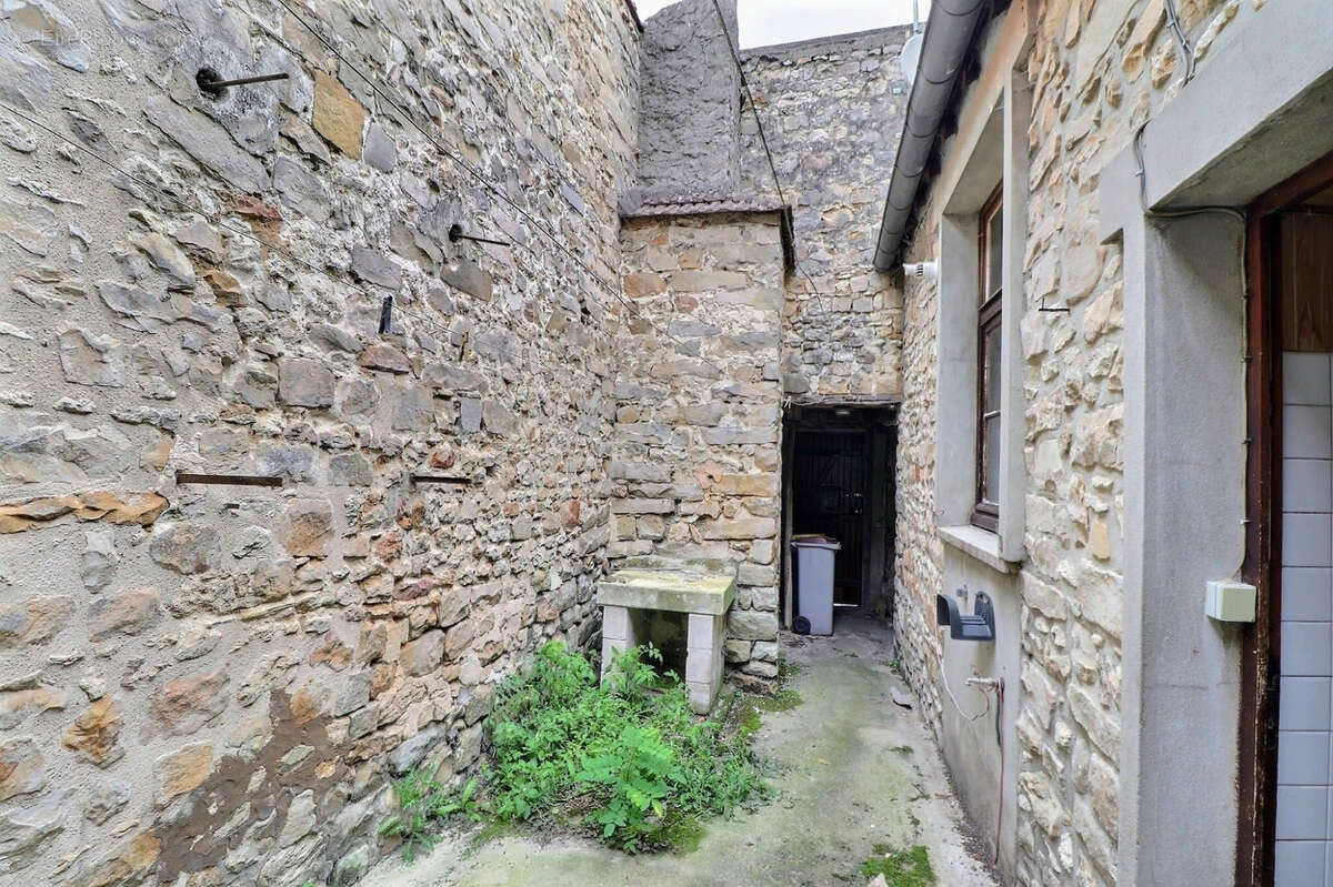 Maison à MILLY-LA-FORET