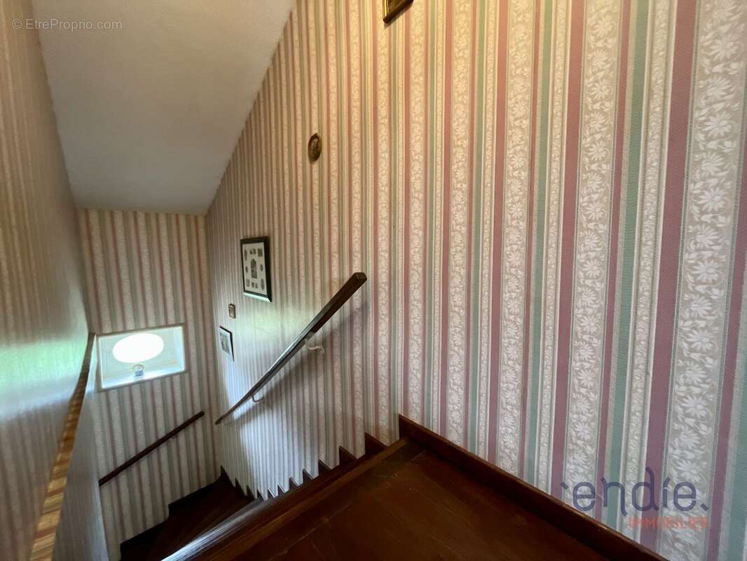 maison de 5 pièces (130 m²) à VELLOREILLE LES CHOYE - photo 8