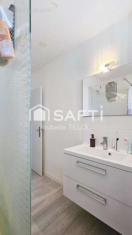 Appartement 57 m² à Lucon  - photo 5