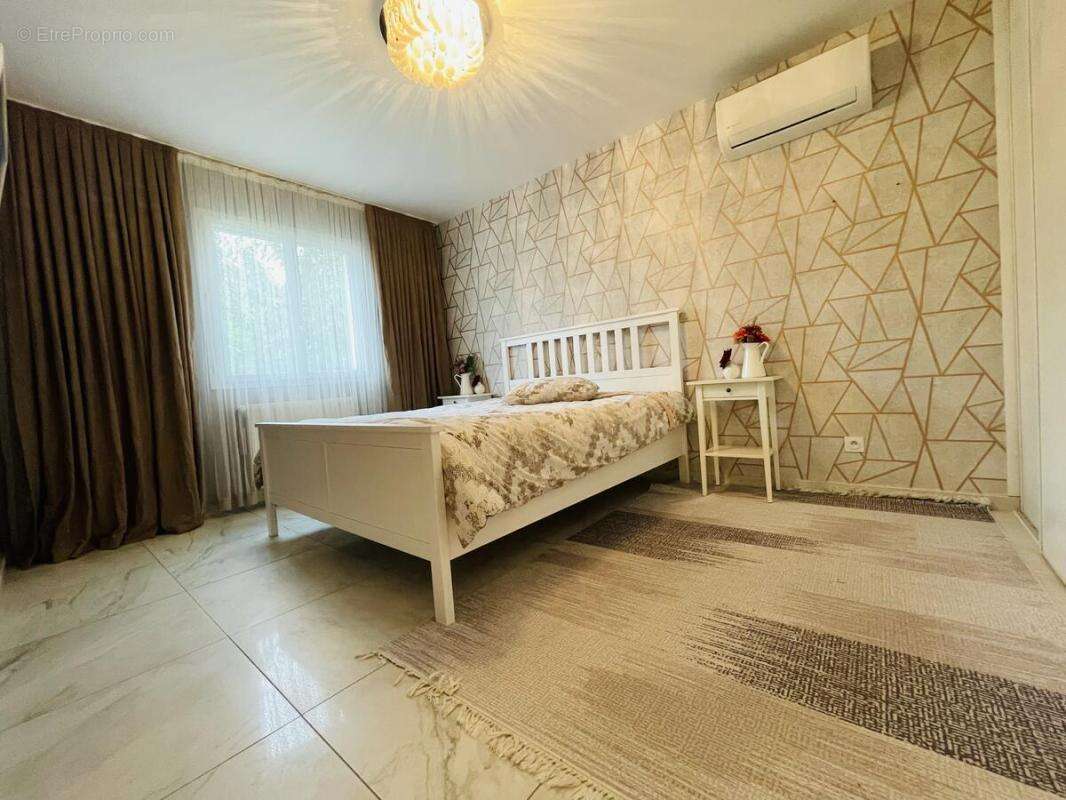 Maison à JANNEYRIAS